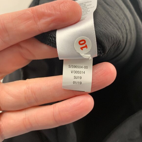 Athleta Black Quick Dry Nylon Bermuda Shorts 4 - Picture 5 of 6